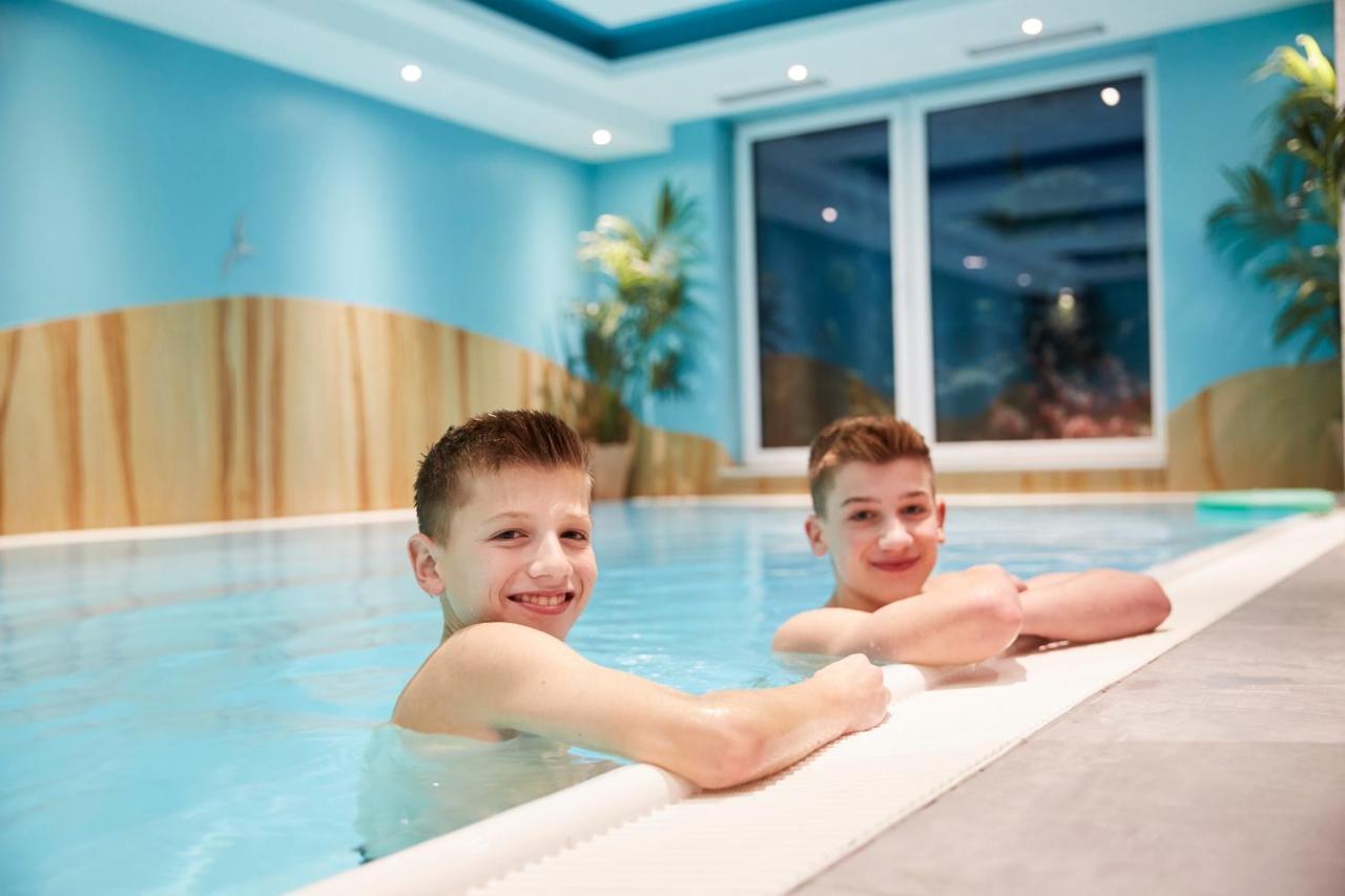 Aparthotel Bernstein Busum Bagian luar foto